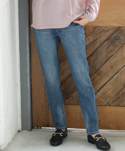 【WEB限定】大人フィットな脚長スリムストレート