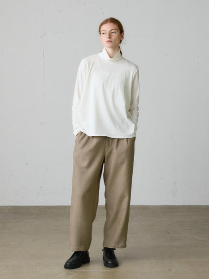 MidiUmi ハイネックフレアプルオーバー