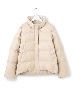 シレータフタ コンパクト ダウンコート