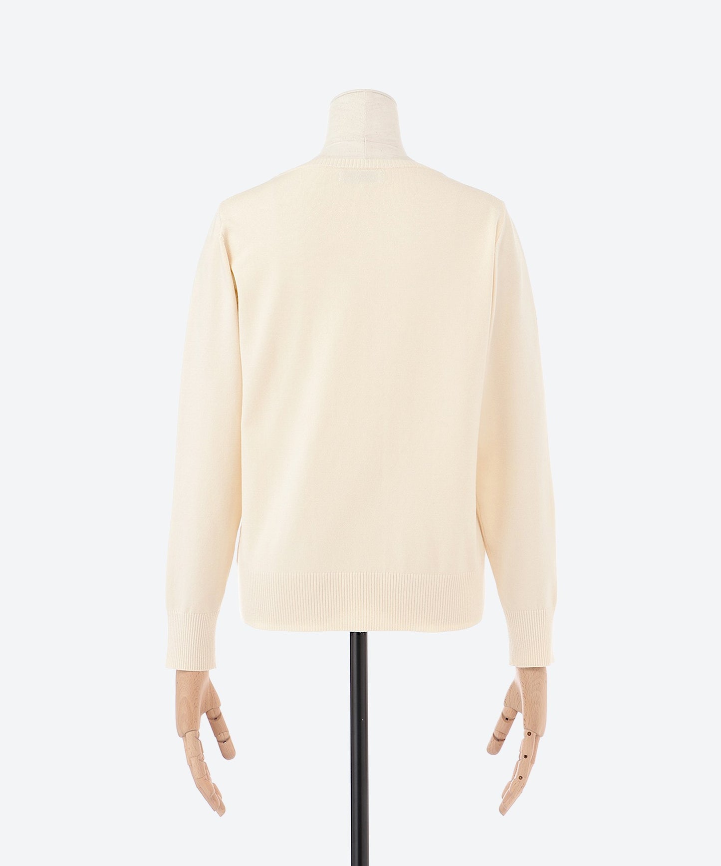 クルーネックストレートニット