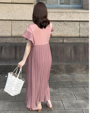 フリルシャーリング切り替えワンピース