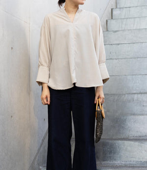 サーキュラーフレアスキッパーブラウス