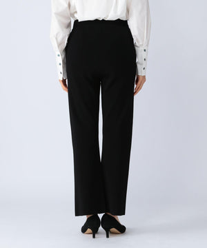 スリットパンツ