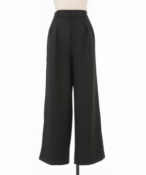 ワイドストレートパンツ