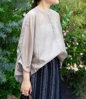 2wayシアーサテンブラウス