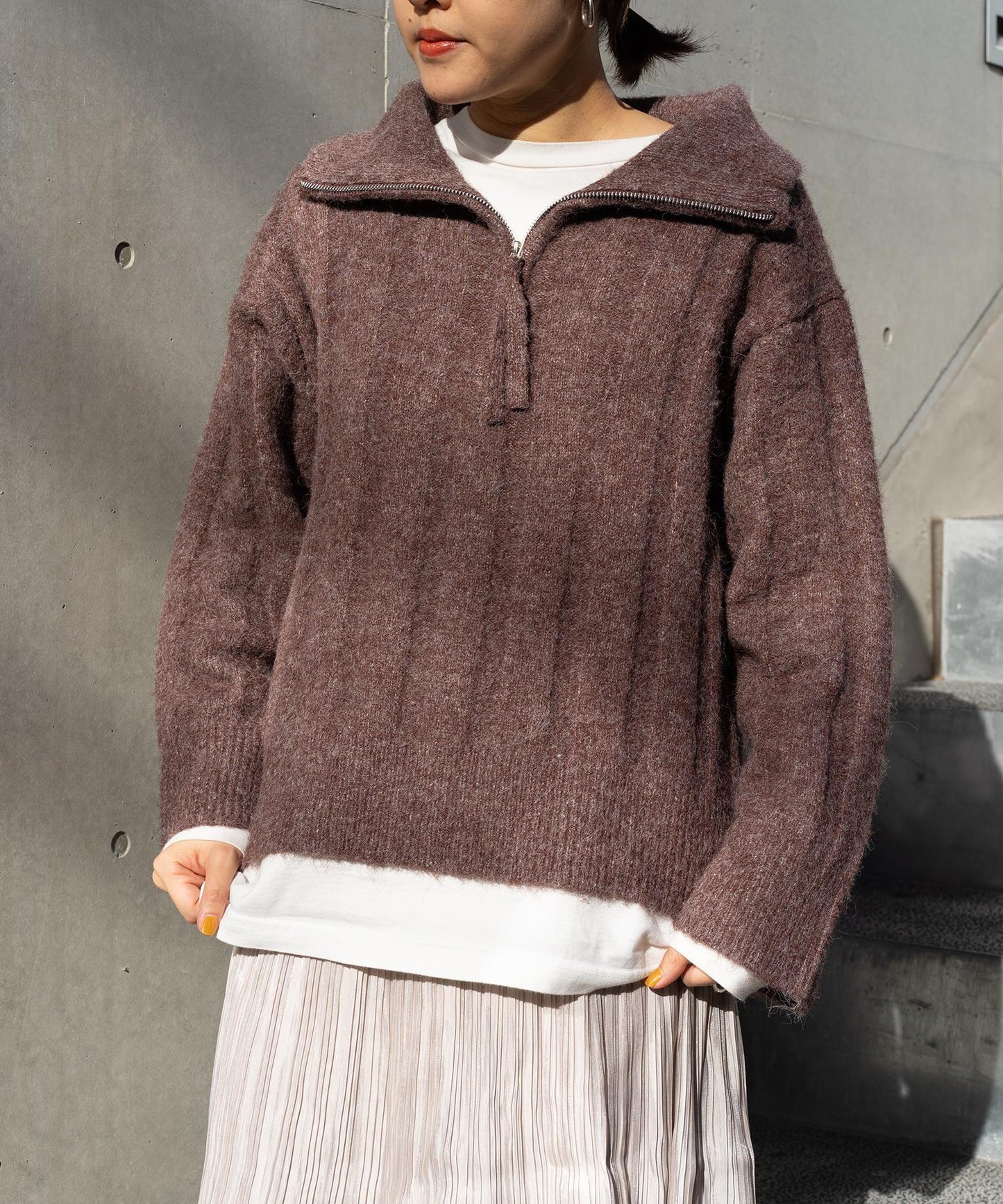 ハーフジップニット