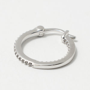 パヴェ ナローフープ ピアス