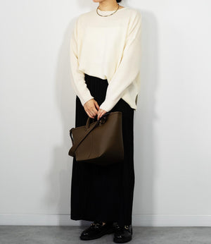 カシミアライク2wayニット