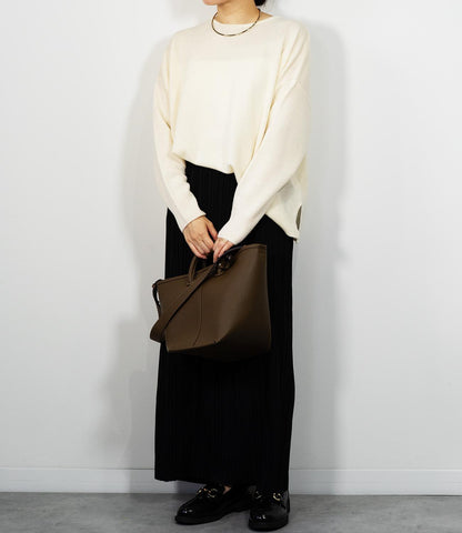 カシミアライク2wayニット