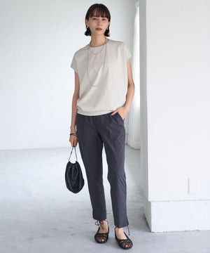 FINE MOVE テーパードパンツ