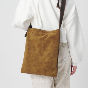 ラインテープ ショルダーバッグ