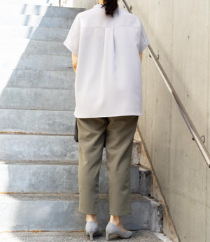 美シルエットテーパードパンツ