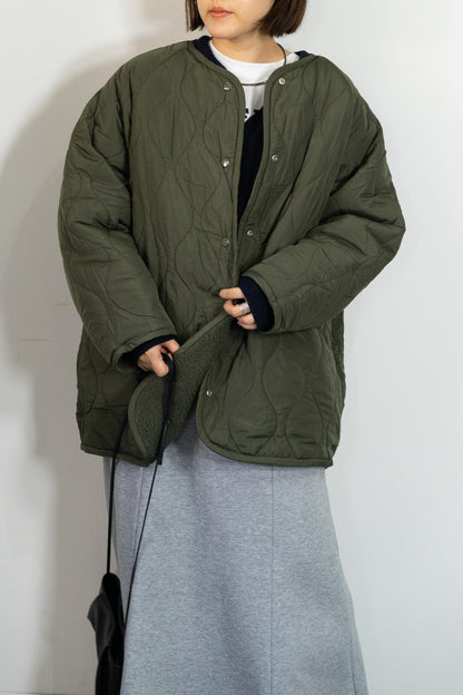 リバーシブルボアキルティングノーカラーアウター