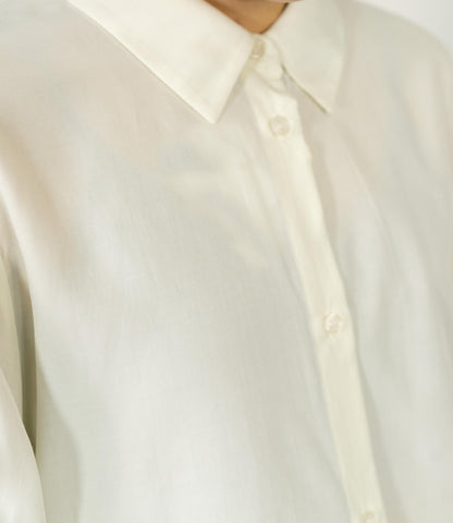 バンドカラーギャザーボリュームブラウス