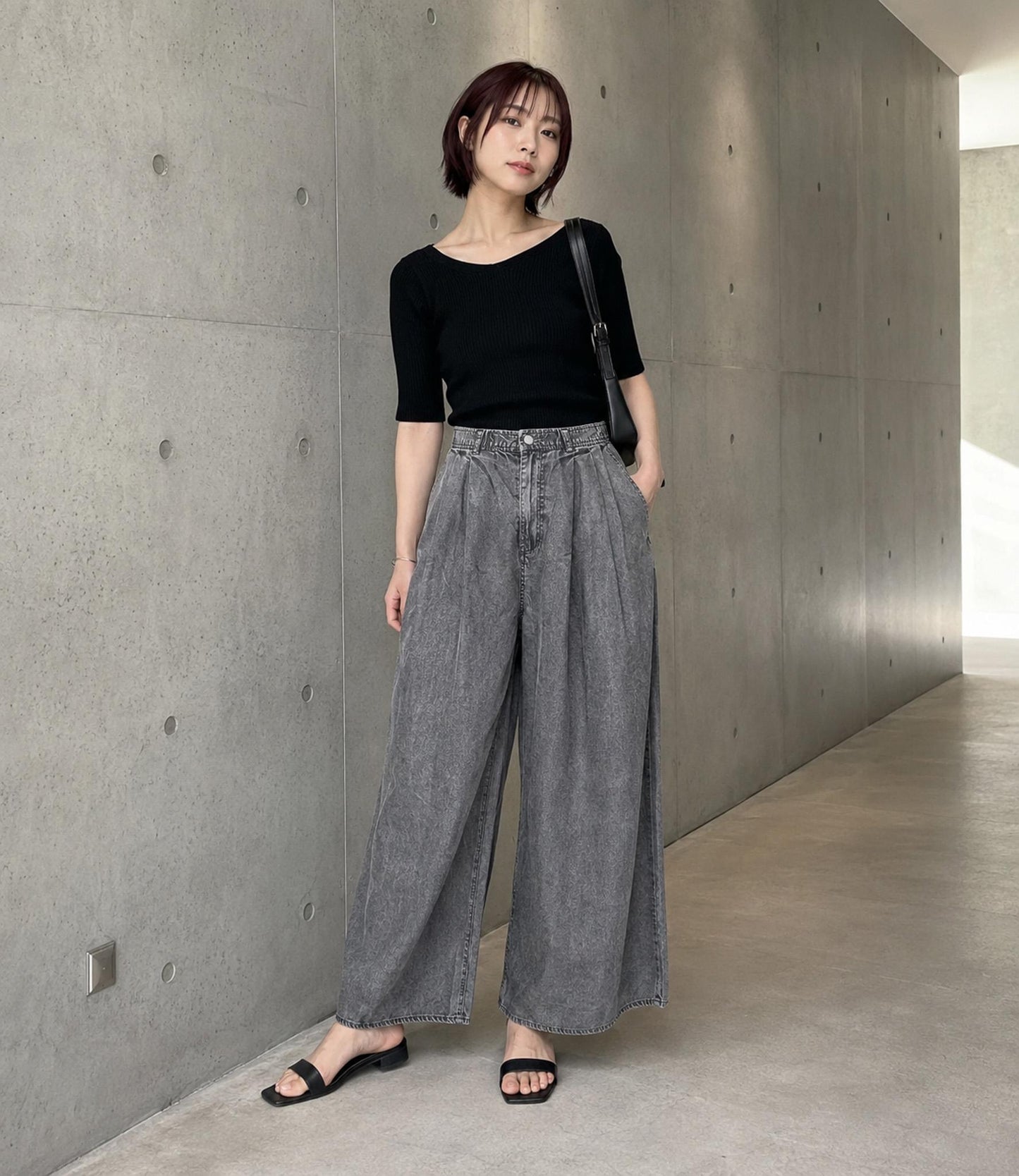 ドレープデニムパンツ