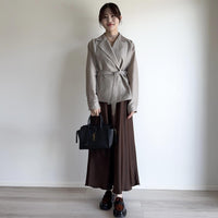 ベージュ系・ベージュ