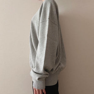 カシミアVネックニット