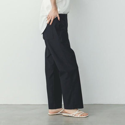 スリムベイカーパンツ