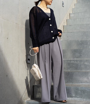 シアーVネックカーディガン