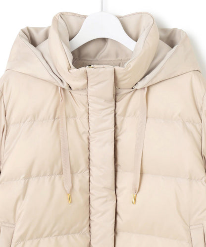 シレータフタ コンパクト ダウンコート