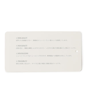 カシミヤブレンド クルーネックニット