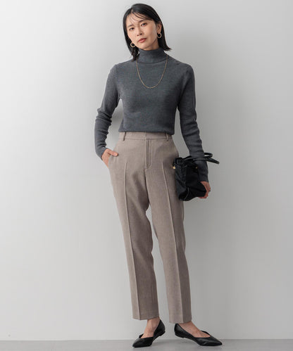 ウーステッドウール リブタートルネック ニット