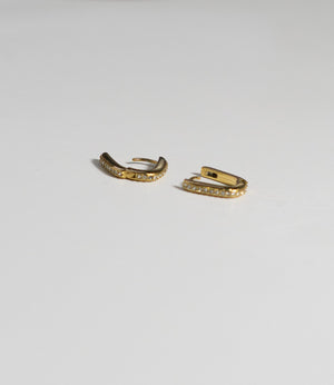 キュービックアクセントピアス