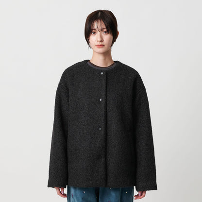 ブークレ ノーカラーブルゾン