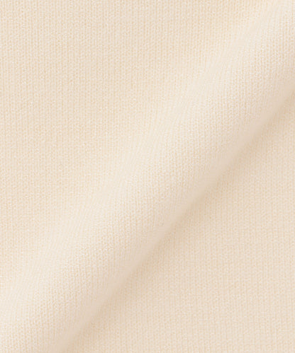 クルーネックストレートニット