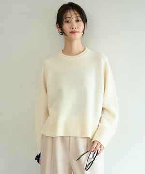 カシミヤブレンド クルーネックニット