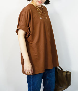 接触冷感袖タックカットソー