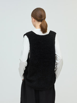 mizuiro ind へアリーVネックベスト