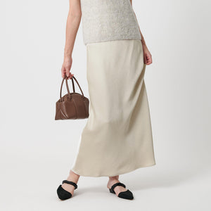 ポリエステルサテン マーメイドフレアスカート