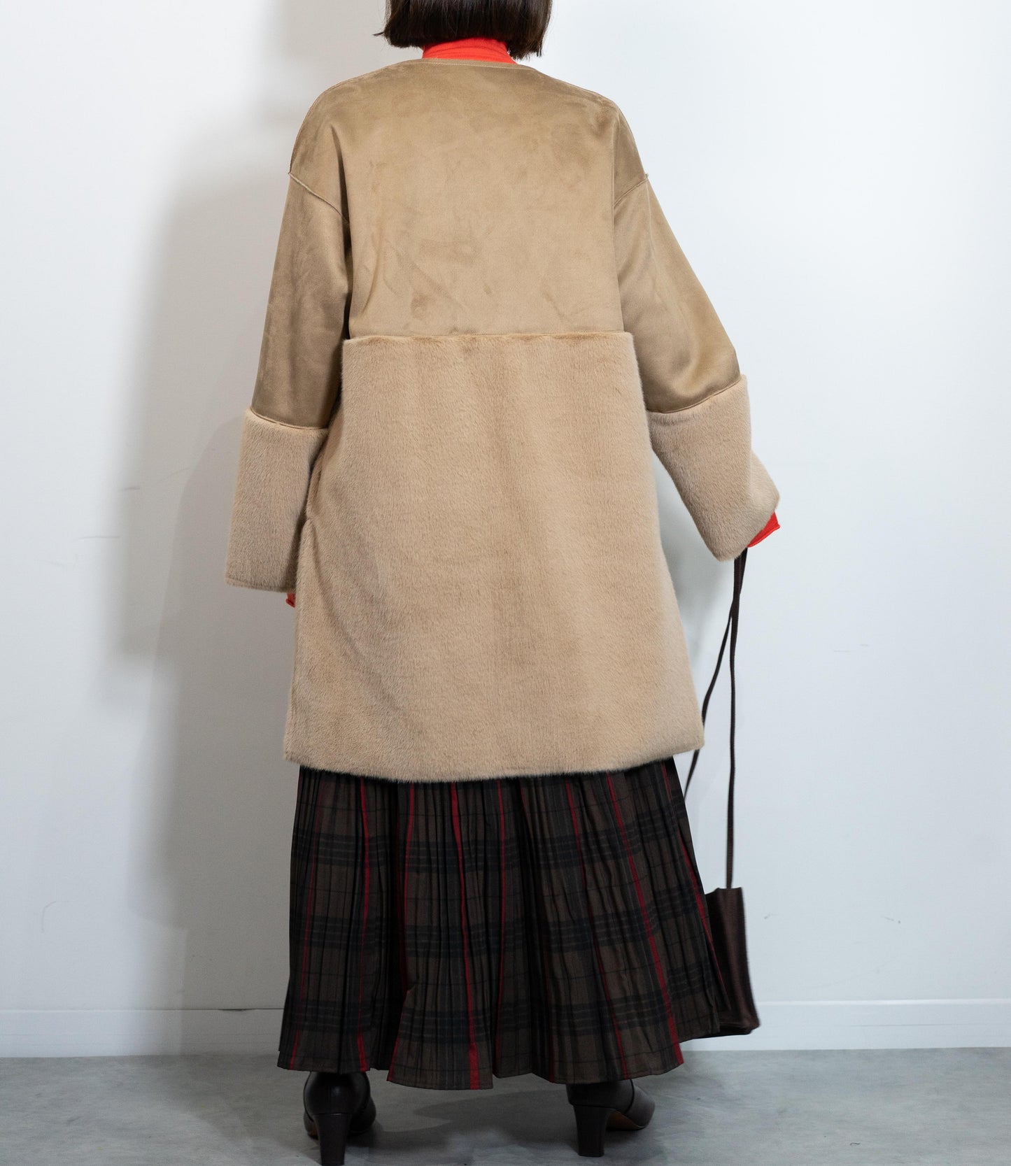 フェイクファームートンアウター