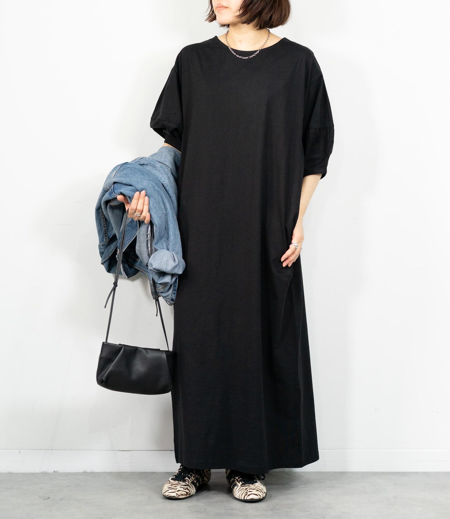 コクーンスリーブストレートワンピース