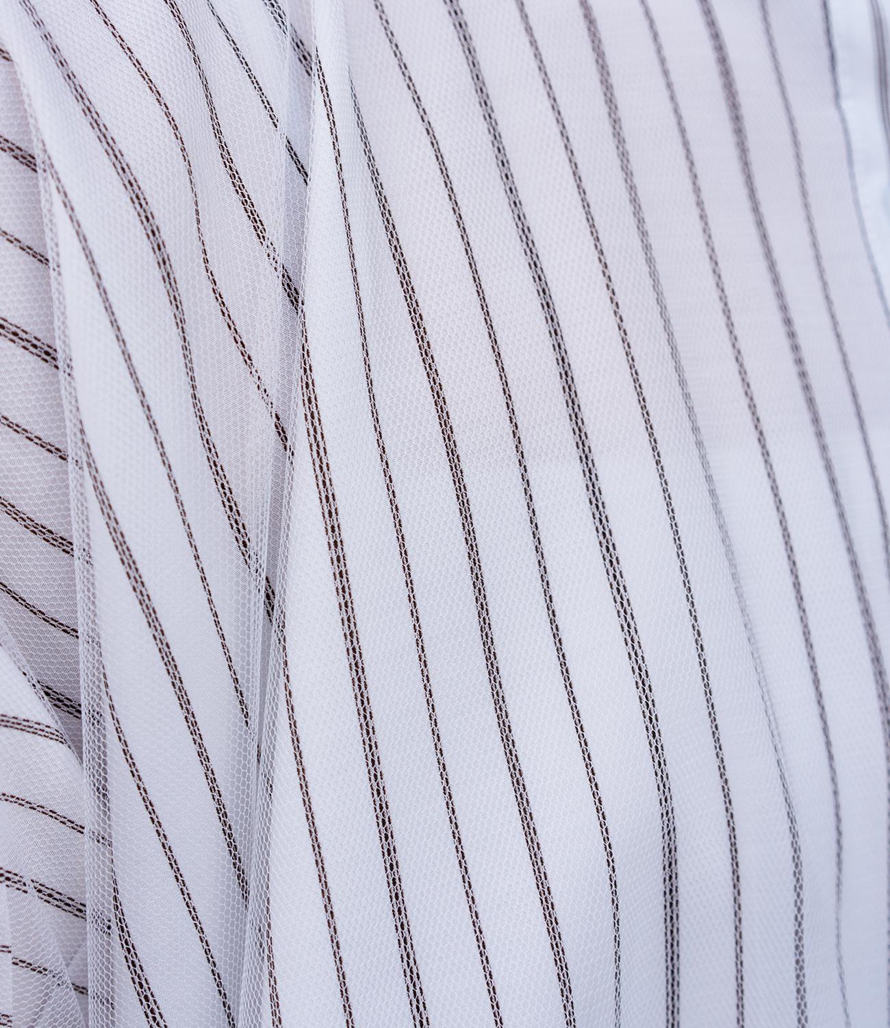 チュールレイヤードドレープブラウス