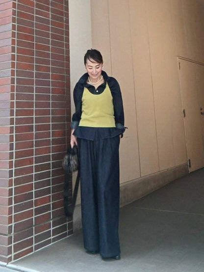 ホルターネックニット
