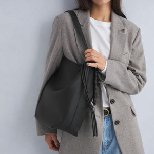 ワンハンドル チャーム バッグ