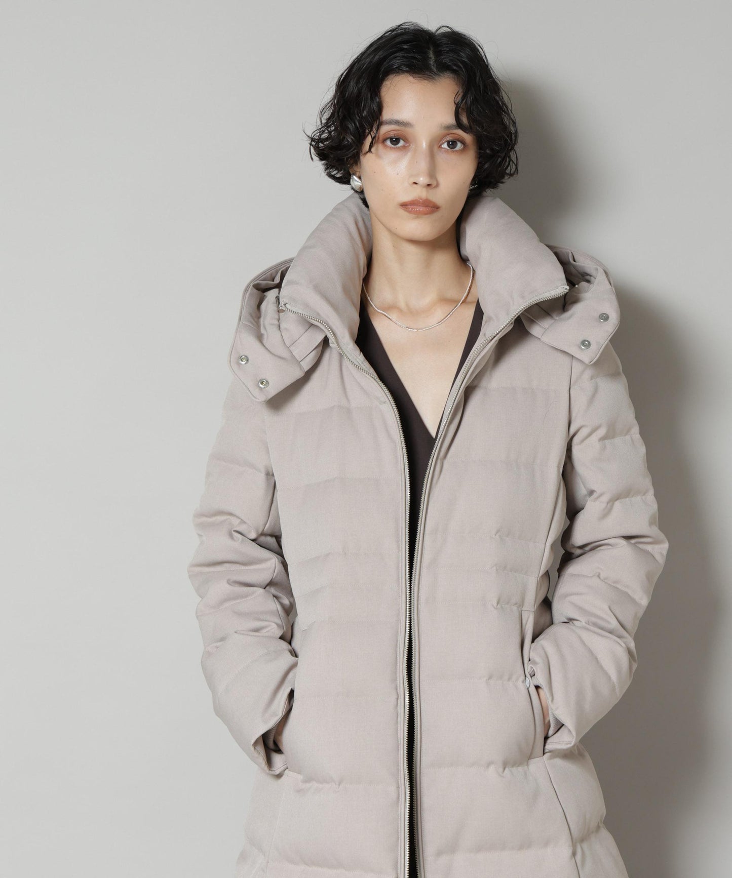 「西川ダウン(R)」サージロングダウン