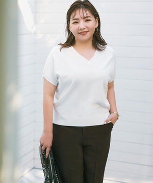 スゴ機能美 Vネック ニット