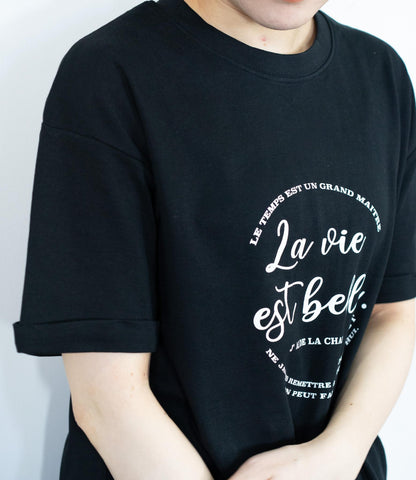 クールタッチLa vie est belleTシャツ