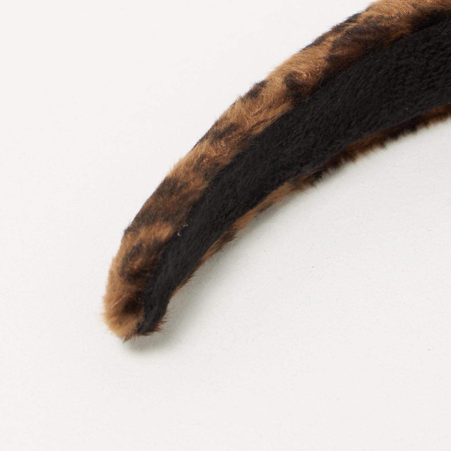 プク カチューシャ