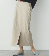 ホワイト系・アイボリー