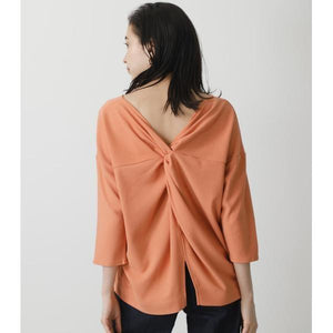 RIPPLE-BACK-TWIST-TOPS