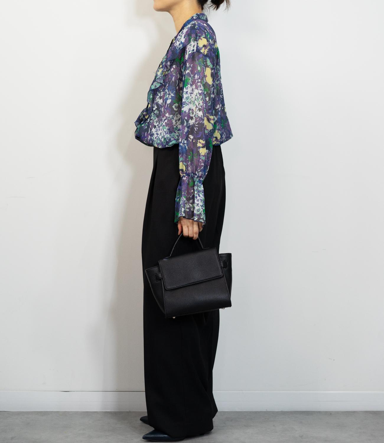 センタープレスストレートパンツ