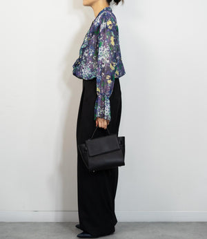 センタープレスストレートパンツ