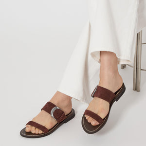 ＜MAURO de BARI＞バックル サンダル