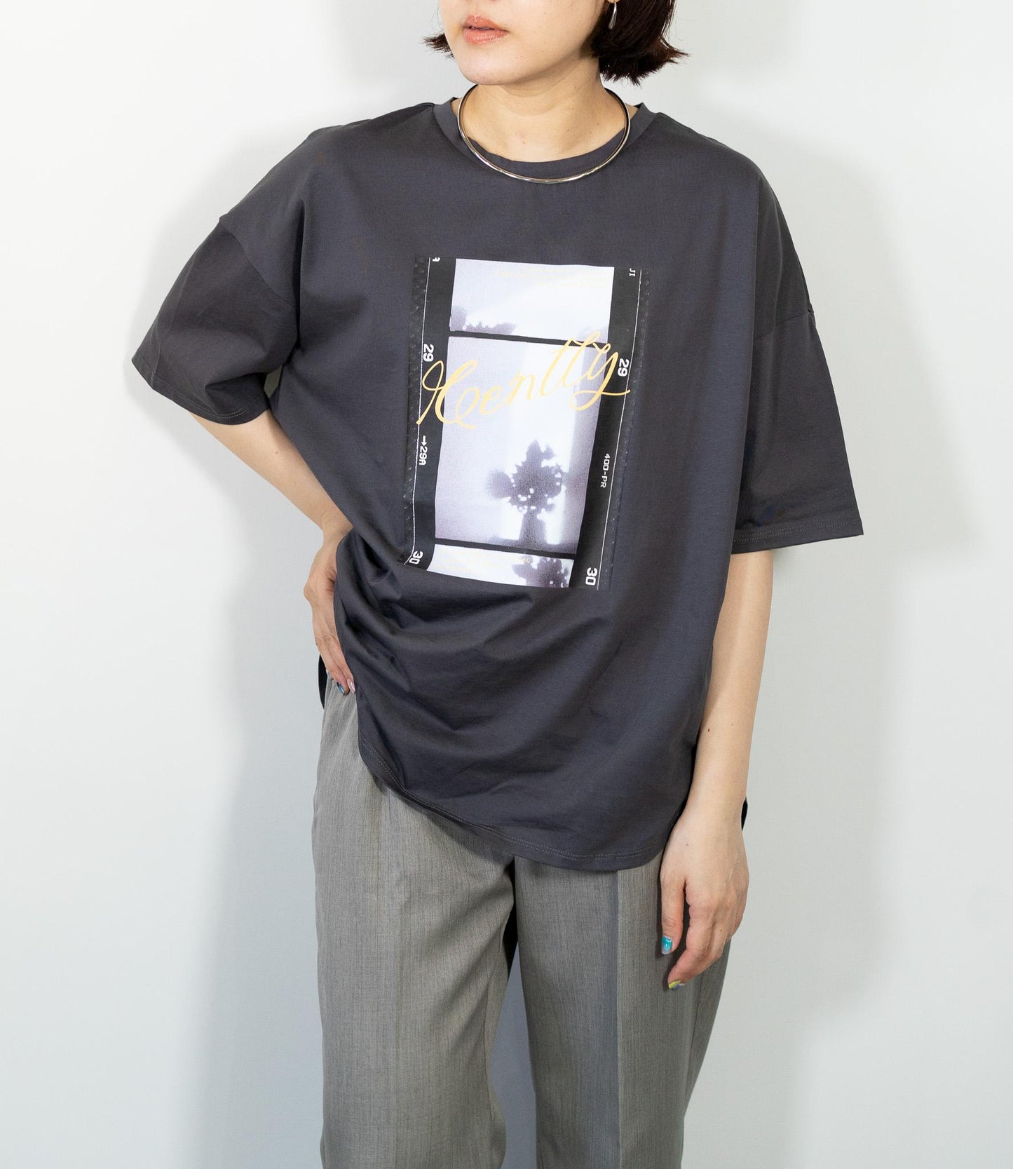【接触冷感】ラウンドテールフォトTシャツ