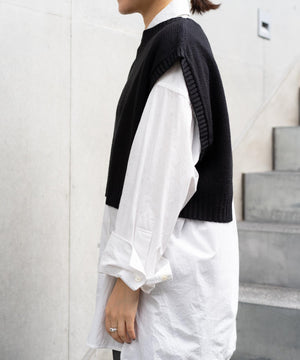 ショートベスト