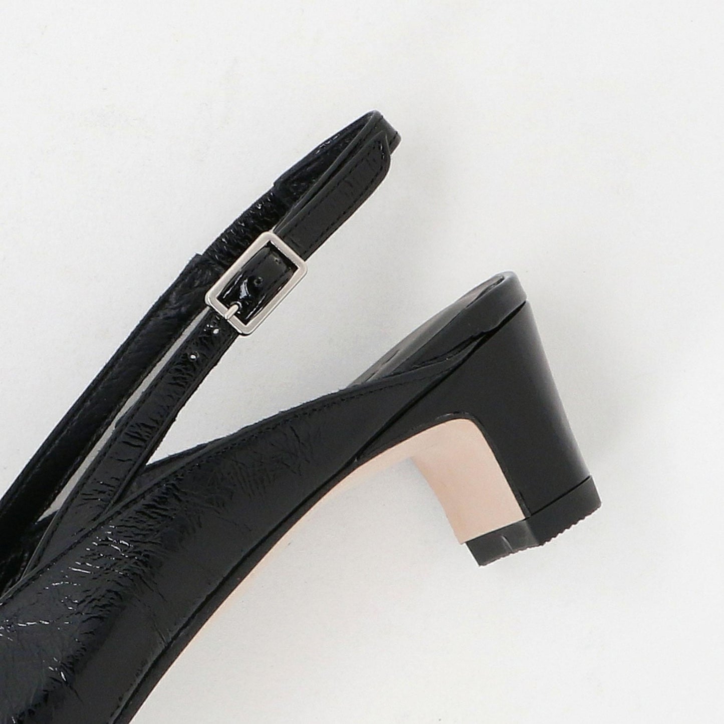 スクエアバックベルト パンプス40↓↑